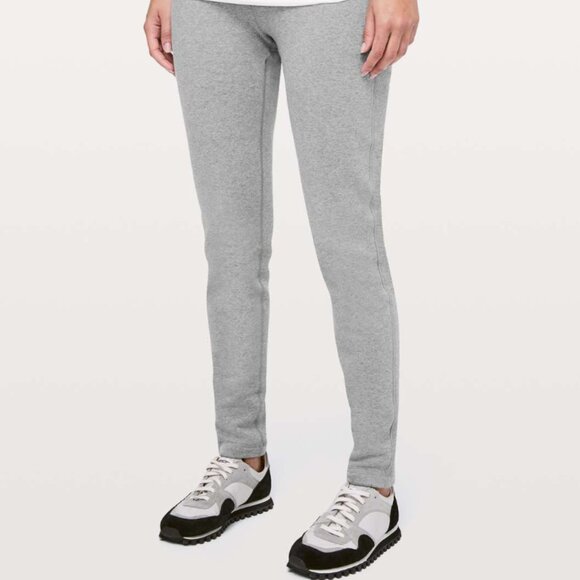 VGUC Lululemon Wunder Lounge Fleece Lined Tapered Sweatpants Grey 2 - Picture 1 of 11
